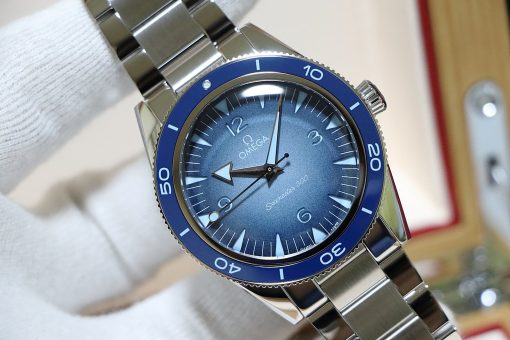 OMEGA  Seamaster Automatic Chronometer Summer Blue Dial Men’s Watch Item No. 234.30.41.21.03.002