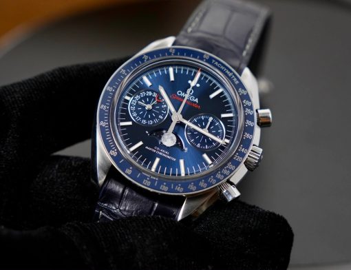 OMEGA Speedmaster Moon Phase Chronograph Automatic Men’s Watch Item No. 304.33.44.52.03.001