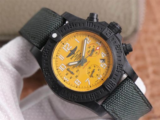 Breitling XB0180E41I1W1 Avenger Hurricane 12H Exclusive Ultralight Polymer Breitlight 45mm Yellow