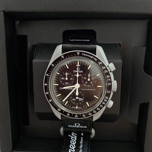 Omega MoonSwatch Mission to the Moon SO33M100