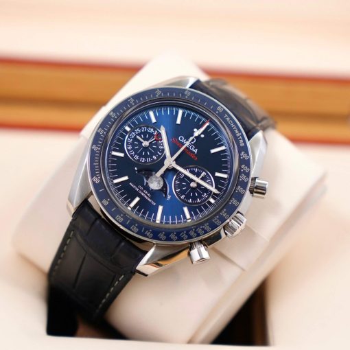 OMEGA Speedmaster Moon Phase Chronograph Automatic Men’s Watch Item No. 304.33.44.52.03.001