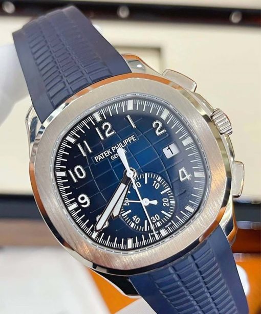 PATEK PHILIPPE Aquanaut Chronograph Automatic Blue Dial Men’s Watch Item No. 5968G-001