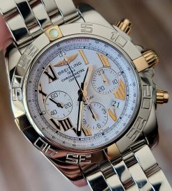 Breitling Chronomat 44 IB011012A692