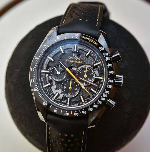 Omega 311.92.44.30.01.001 Speedmaster Moonwatch Apollo 8 Dark Side Of The Moon 44.25mm