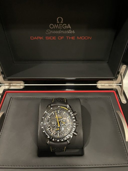 Omega 311.92.44.30.01.001 Speedmaster Moonwatch Apollo 8 Dark Side Of The Moon 44.25mm