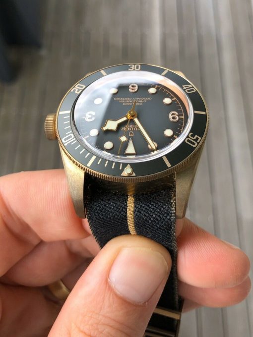 Tudor Black Bay Bronze M79250BA-0002 43mm