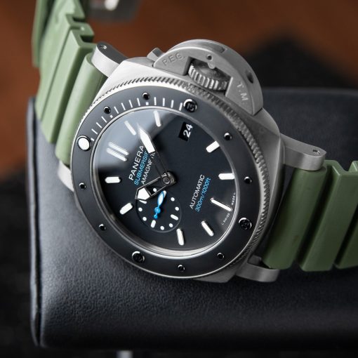 Panerai Luminor Submersible PAM01389 47mm Watch Black Dial Green Strap Men’s Watch