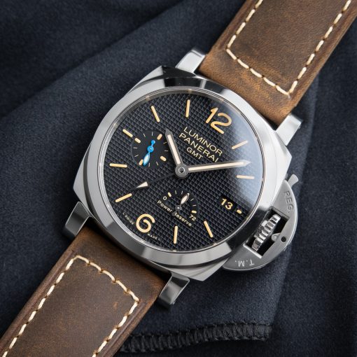 Panerai Luminor Black Dial Men’s Watch 42mm PAM01537