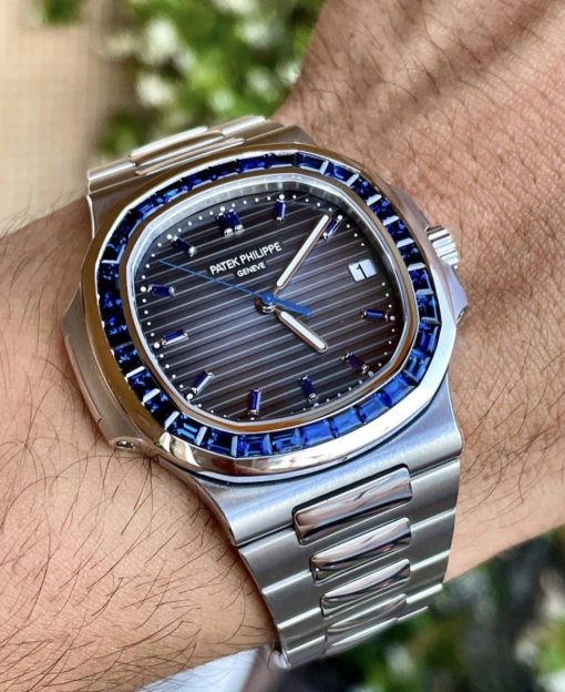 Patek Philippe Nautilus 5711/111P Blue Sapphire Bezel