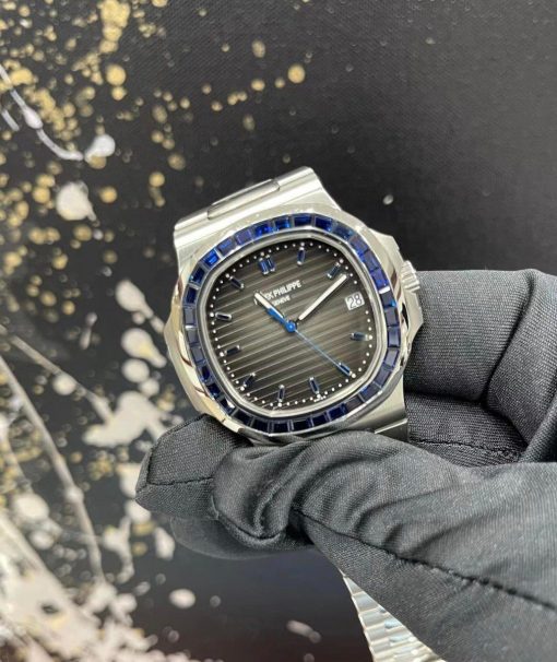 Patek Philippe Nautilus 5711/111P Blue Sapphire Bezel