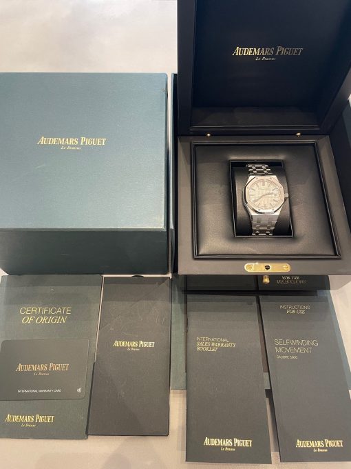 Audemars Piguet Royal Oak Selfwinding  50th Anniversary 2022 37mm