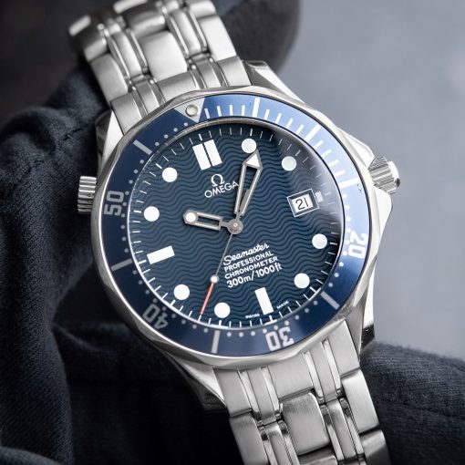 OMEGA Seamaster Date Blue Stainless Steel James Bond 2531.80