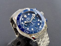 Omega Seamaster Diver Blue Dial Men’s Watch Item No. 210.30.44.51.03.001