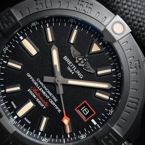 Breitling Avenger Blackbird 44mm DLC Titanium 200M Automatic Black