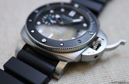 Panerai Luminor Submersible PAM683 42mm