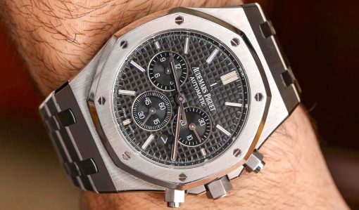 AUDEMARS PIGUET Royal Oak50th Anniversary Chronograph Automatic Black Dial Men’s Watch Item No. 26240ST.OO.1320ST.02 ( Replica )