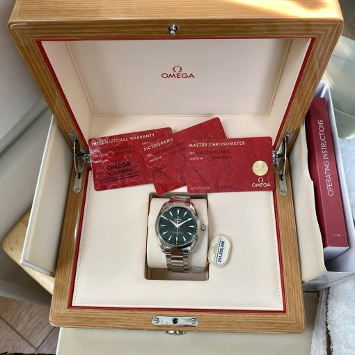 Omega Seamaster Aqua Terra 150M Co-Axial Master Chronometer 220.10.41.21.10.001